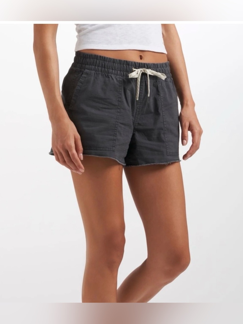 Vuori Women's Vintage Ripstop Shorts, size L - Picture 3 of 6